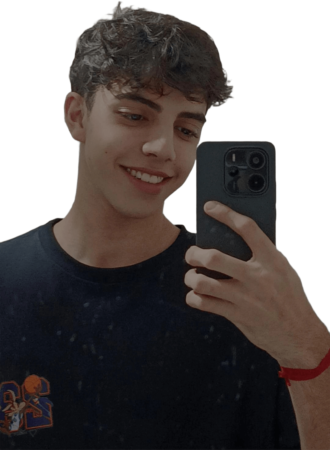 Uma foto minha de rosto e metade do corpo, com fundo transparente